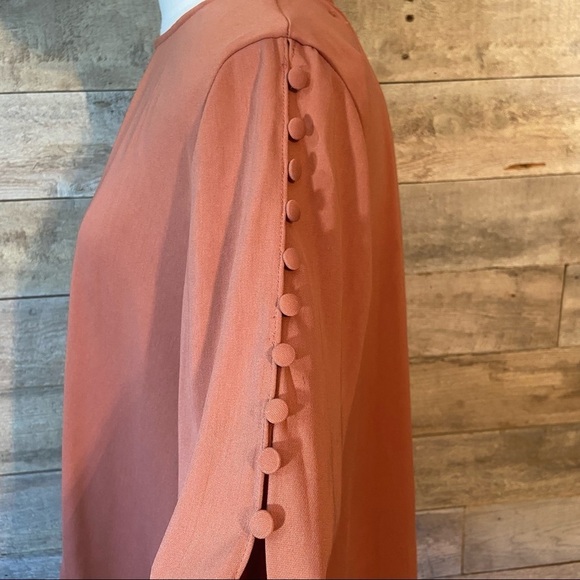 BNWT‎ DO+BE  orange slit sleeve women’s blouse in size small - Picture 5 of 12